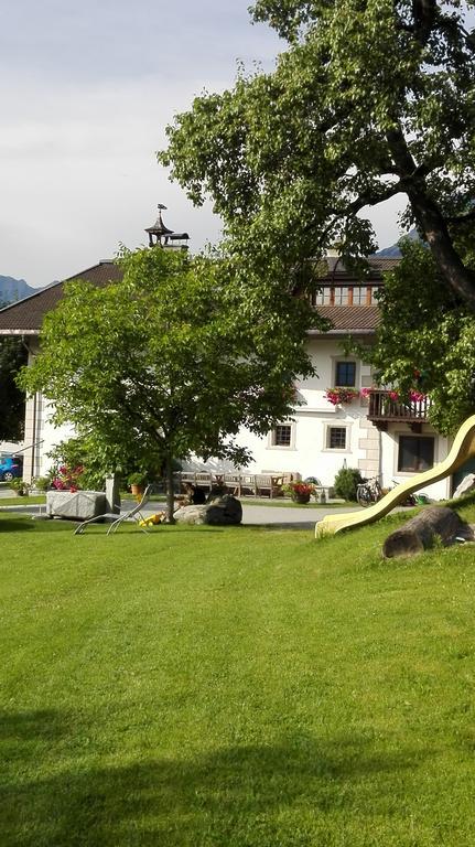 Oberdeutinghof Apartment Saalfelden Exterior photo